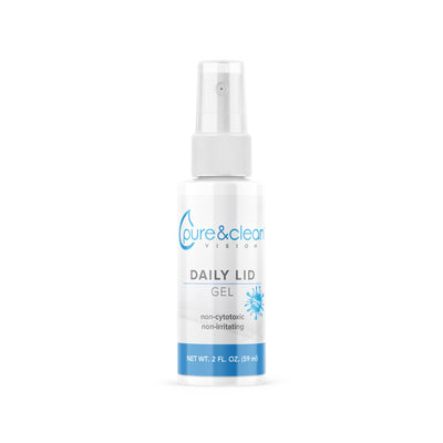 A bottle of Pure&Clean Lid Prep Hydrogel with a spray dispenser, labeled as Daily Lid Gel for eye care.