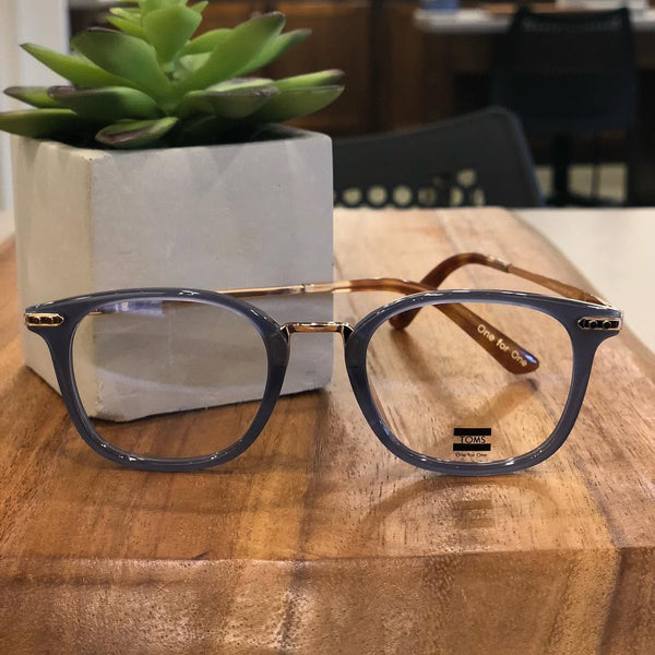 clearview-family-eyecare-glasses-focus.jpg