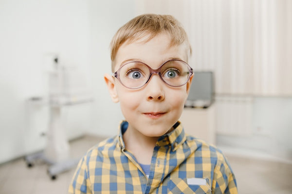 rebuck-and-associates-myopia-kid-photo.jpg